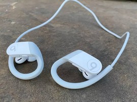 Beats Powerbeats 4 testé par CNET France Beats Powerbeats 4 testé par CNET France