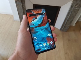 Motorola Moto G8 Power test par CNET France