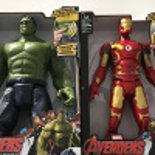 Test Figurines Avengers