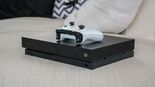 Microsoft Xbox One X test par ExpertReviews