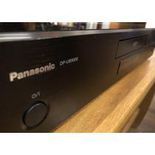 Panasonic DP-UB9000 test par What Hi-Fi?
