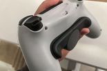 Sony DualShock 4 Back Button Attachment test par DigitalTrends